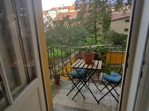 Pronájem bytu 1+kk, Praha - Žižkov, Čajkovského, 35 m2