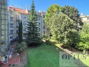 Pronájem bytu 2+1, Praha - Hradčany, Na valech, 78 m2