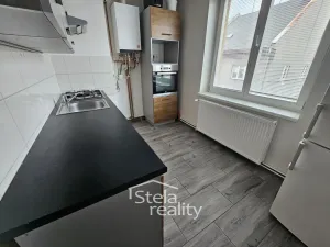 Pronájem bytu 2+1, Bruntál, Požárníků, 55 m2