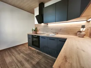 Pronájem bytu 3+1, Klášterec nad Ohří - Miřetice u Klášterce nad Ohří, Pod Stadionem, 64 m2