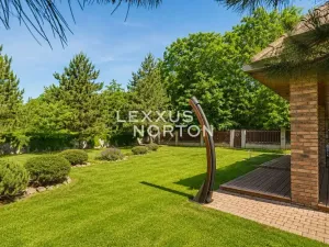 Prodej rodinného domu, Zvole, Hlavní, 378 m2