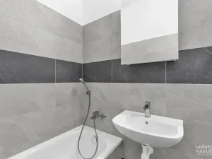 Pronájem bytu 2+1, Hradec Králové, Průmyslová, 55 m2