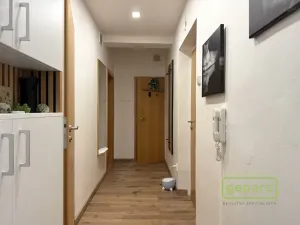 Prodej bytu 2+1, Olomouc, Karafiátová, 57 m2