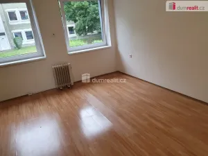 Pronájem bytu 1+1, Děčín - Děčín III-Staré Město, Březová, 32 m2