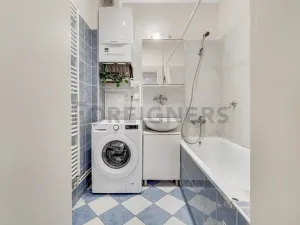 Pronájem bytu 2+kk, Praha - Nusle, Táborská, 51 m2