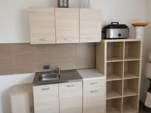 Pronájem kanceláře, Děčín - Děčín VII-Chrochvice, Jiskrova, 15 m2