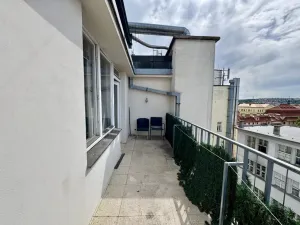 Pronájem bytu 2+1, Praha - Nové Město, Resslova, 75 m2