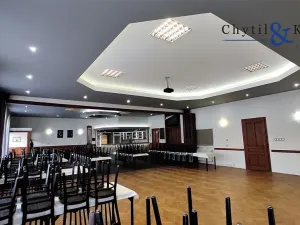 Pronájem restaurace, Stará Ves, 220 m2