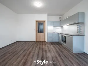 Pronájem bytu 1+kk, Uherské Hradiště - Mařatice, Pastýrna, 37 m2