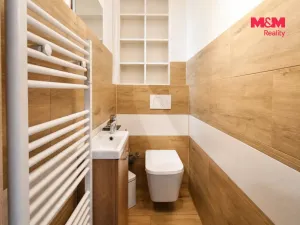 Prodej bytu 3+kk, Praha - Libeň, Na Truhlářce, 85 m2