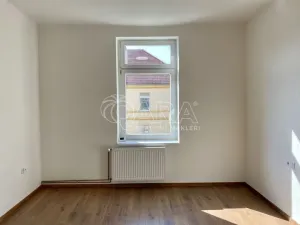 Pronájem bytu 1+1, Králův Dvůr - Počaply, Plzeňská, 35 m2