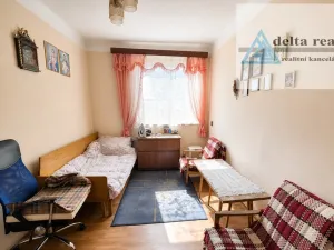 Prodej bytu 3+1, Hanušovice, Hlavní, 83 m2