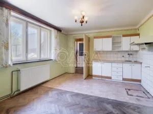 Prodej rodinného domu, Kostelec nad Černými lesy - Kostelec nad Černými Lesy, Jánské náměstí, 170 m2