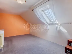 Prodej rodinného domu, Kostelec nad Černými lesy - Kostelec nad Černými Lesy, Jánské náměstí, 170 m2