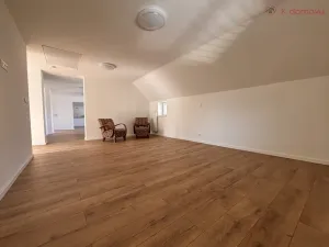 Pronájem ordinace, Dolany, 88 m2