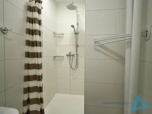Pronájem bytu 2+1, Nová Paka, U Studénky, 53 m2