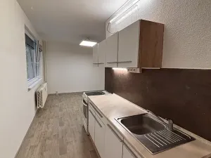Pronájem bytu 2+kk, Liberec, Sametová, 42 m2