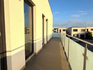 Prodej bytu 3+kk, Praha - Hostavice, Lomnická, 80 m2