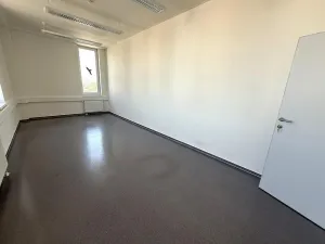 Pronájem kanceláře, Brno - Štýřice, Pražákova, 23 m2