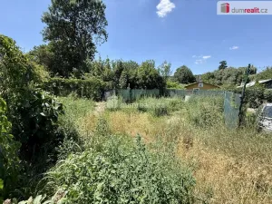 Prodej zahrady, Veltrusy, V Cihelnách, 184 m2
