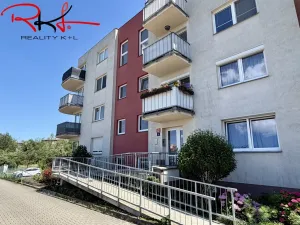 Pronájem bytu 1+kk, Praha - Černý Most, Truhlářova, 31 m2