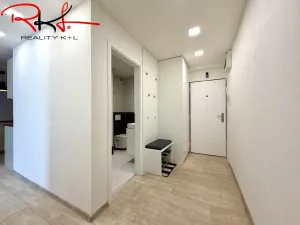 Pronájem bytu 2+1, Praha - Libeň, Sokolovská, 64 m2