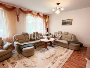 Prodej rodinného domu, Praha - Lysolaje, Nad Helmrovkou, 300 m2