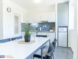 Prodej apartmánu, Staré Město - Stříbrnice, 60 m2