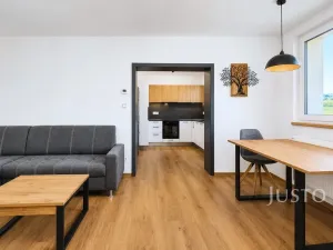 Prodej bytu 2+1, Záblatí, 52 m2