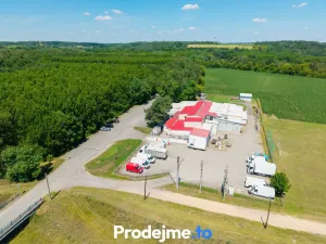 Prodej výrobních prostor, Borotice, 1821 m2