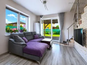 Prodej bytu 3+kk, Polerady, 85 m2