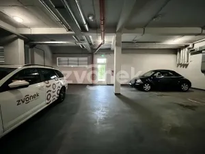 Pronájem garáže, Zlín, Podlesí II, 18 m2