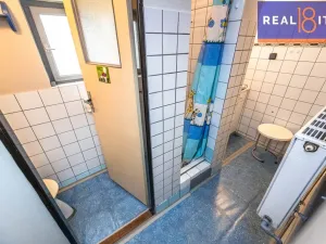 Prodej rodinného domu, Praha, V údolí, 264 m2