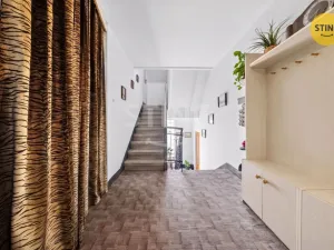 Prodej rodinného domu, Dobrá, 220 m2