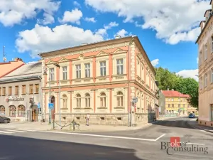 Prodej kanceláře, Nejdek, náměstí Karla IV., 750 m2