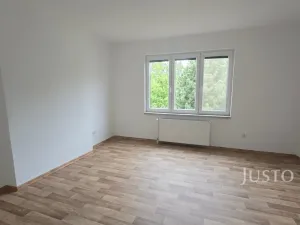 Pronájem bytu 3+1, Písek - Budějovické Předměstí, Budovatelská, 76 m2