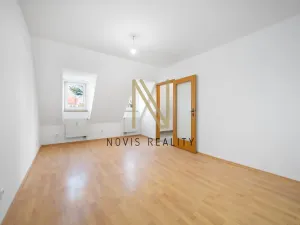 Pronájem bytu 2+kk, Klatovy - Klatovy IV, Komenského, 50 m2