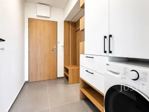 Prodej bytu 2+1, Záblatí, 52 m2