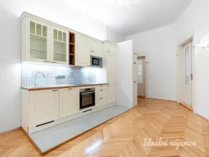 Pronájem bytu 4+1, Praha - Nové Město, Gorazdova, 110 m2