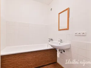 Pronájem bytu 1+kk, Brno - Nový Lískovec, Oblá, 31 m2
