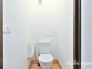 Pronájem bytu 1+kk, Brno - Nový Lískovec, Oblá, 31 m2