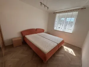 Pronájem bytu 2+1, Kladno, Helsinská, 48 m2