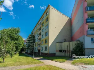 Prodej bytu 2+1, Louny, Kpt. Nálepky, 57 m2
