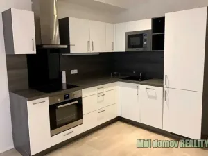 Pronájem bytu 2+kk, Praha - Stodůlky, náměstí Junkových, 58 m2