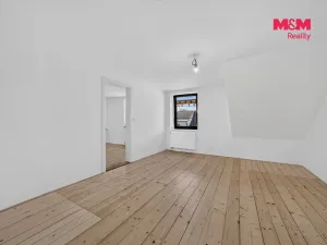 Pronájem rodinného domu, Jindřichův Hradec - Jindřichův Hradec III, U Nemocnice, 164 m2