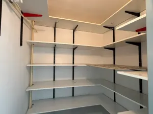 Prodej bytu 2+1, Stochov, J. A. Komenského, 43 m2