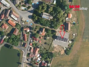 Prodej bytu 1+kk, Lošany, 27 m2
