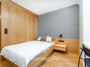 Pronájem bytu 4+kk, Praha, Sokolovská, 118 m2