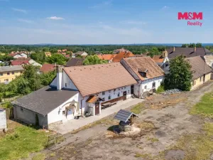 Prodej komerčního pozemku, Vráž, 16101 m2