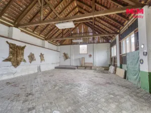 Prodej komerčního pozemku, Vráž, 16101 m2